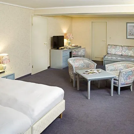 L'ernz Noire Hotel 3*